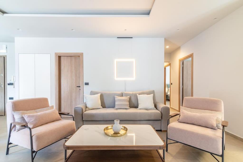 New Stylish Near Downtown Heraklion (Crete)