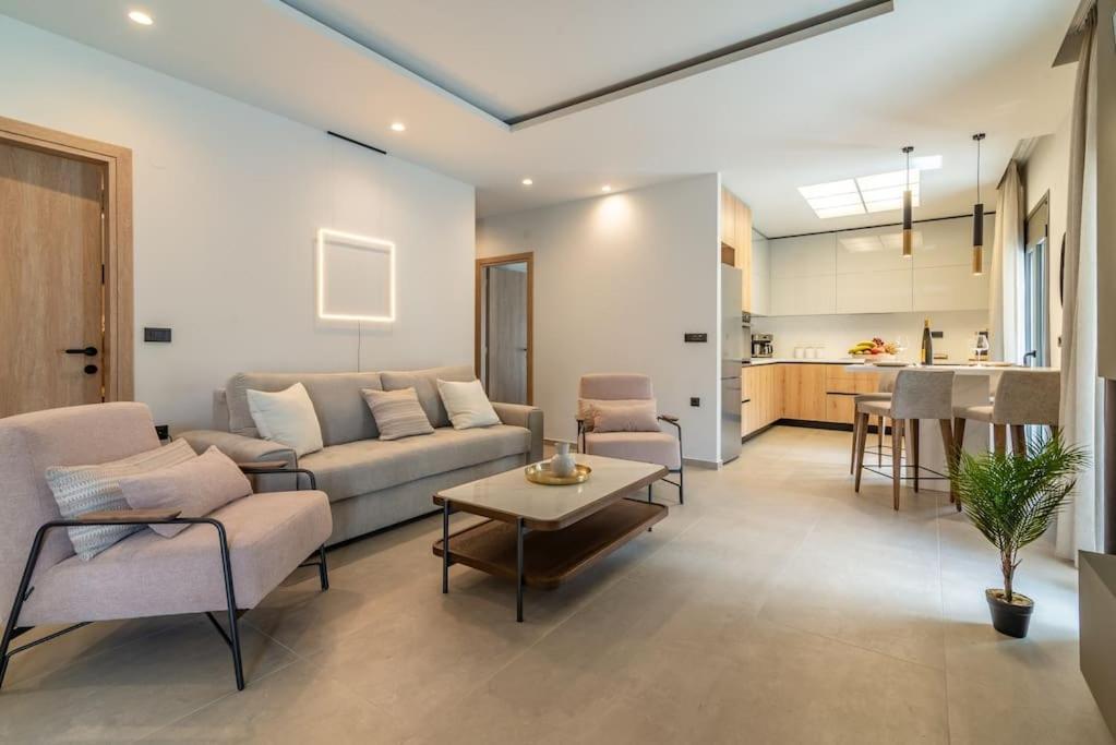 Apartment New Stylish Near Downtown
